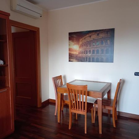 Appartement Casa Di Cesare à Fiumicino Extérieur photo