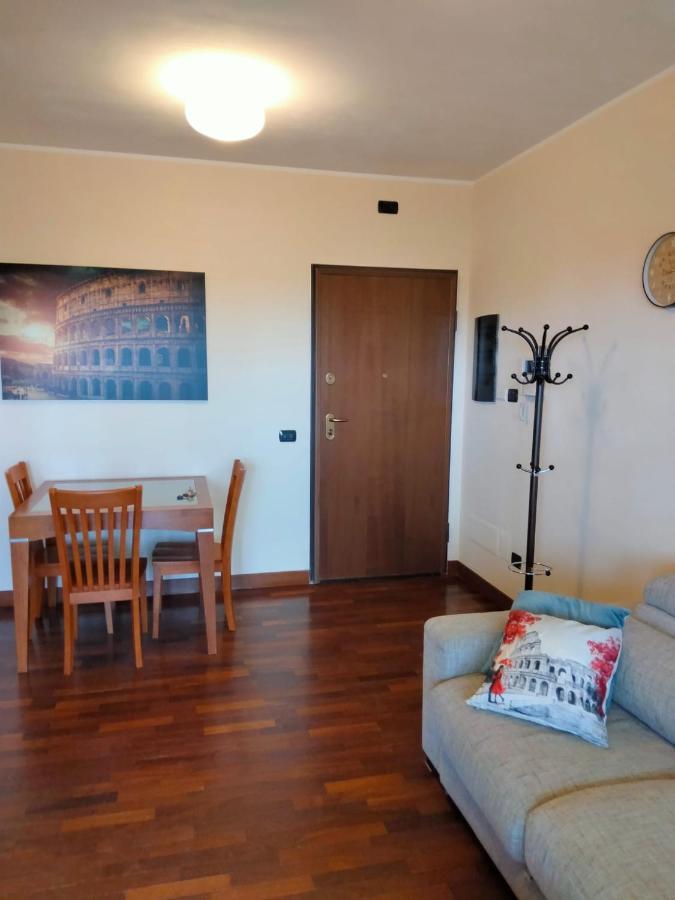 Appartement Casa Di Cesare à Fiumicino Extérieur photo